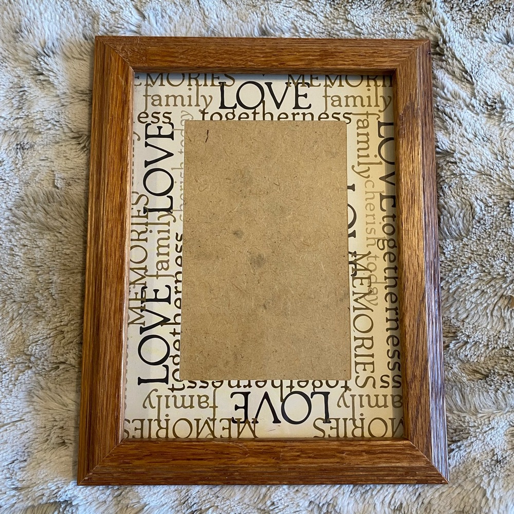 Wood picture frame